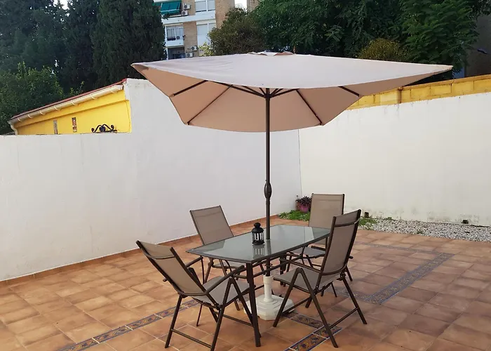 Apartment Nervion Piso Con Patio Seville