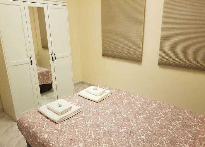Nervion Piso Con Patio Apartment
